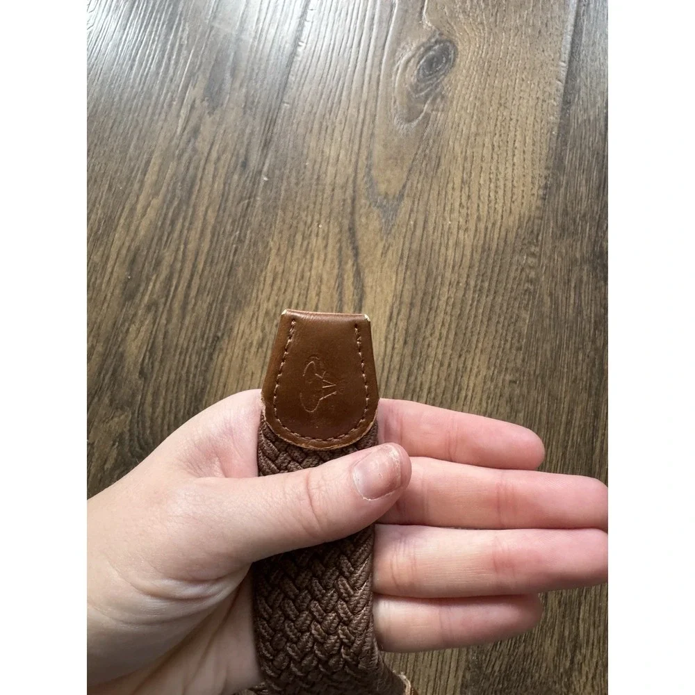 N/A brown woven